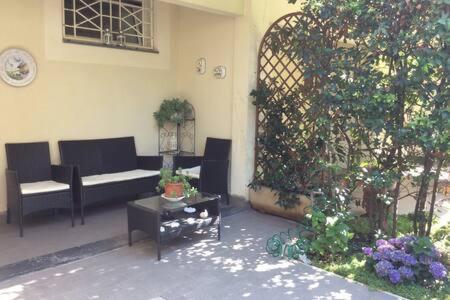 Residence Apuamare Pietrasanta Bagian luar foto