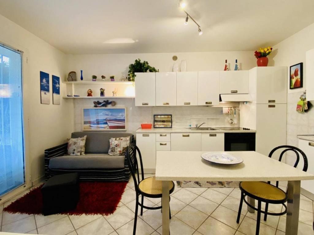 Residence Apuamare Pietrasanta Bagian luar foto